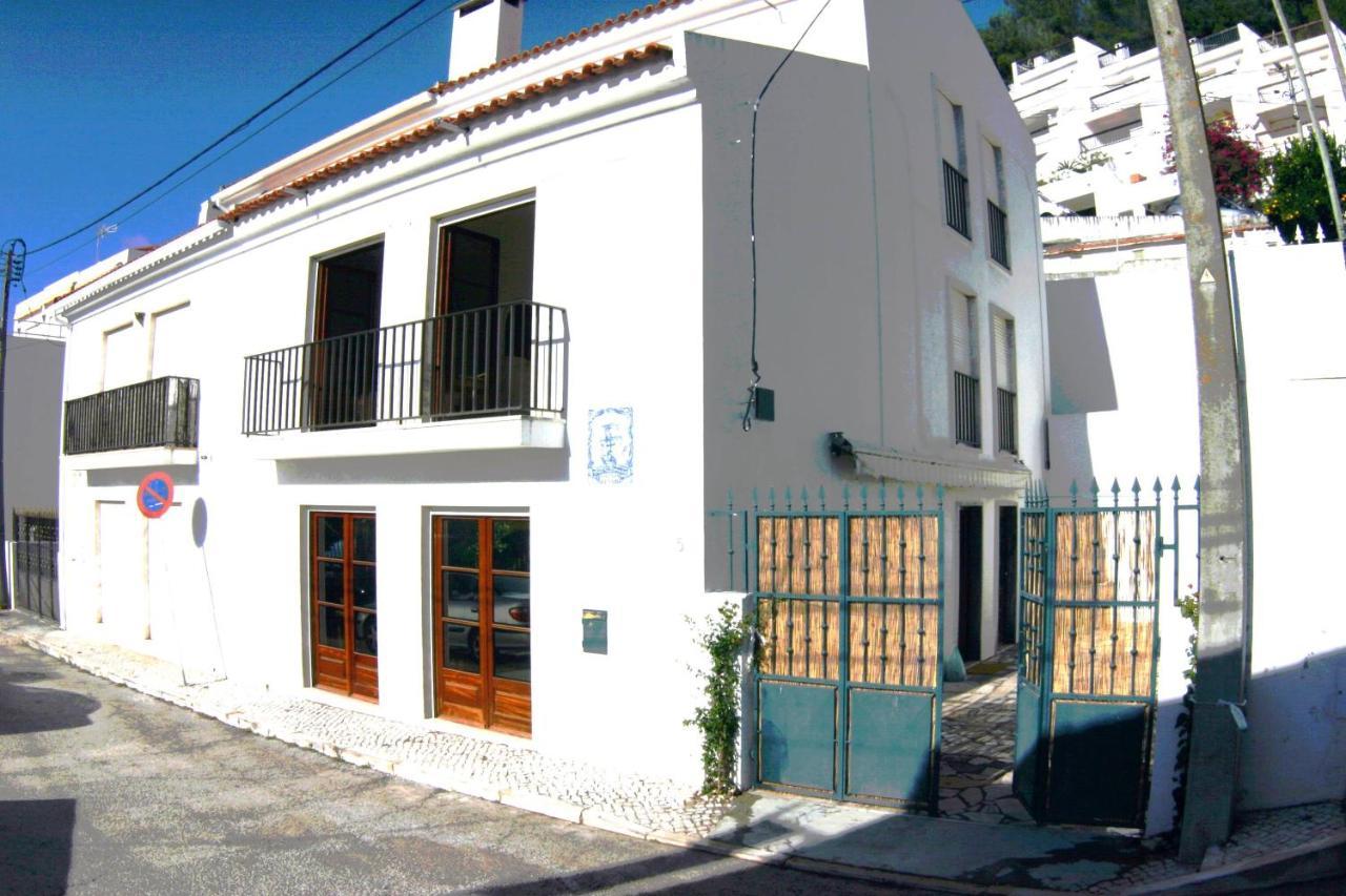 La Em Cima Apartment Sesimbra Exterior photo